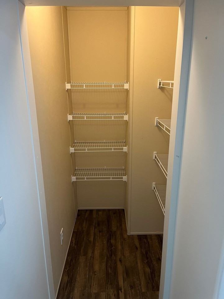 184 Sand Pebble Cir - Photo 3 of 30