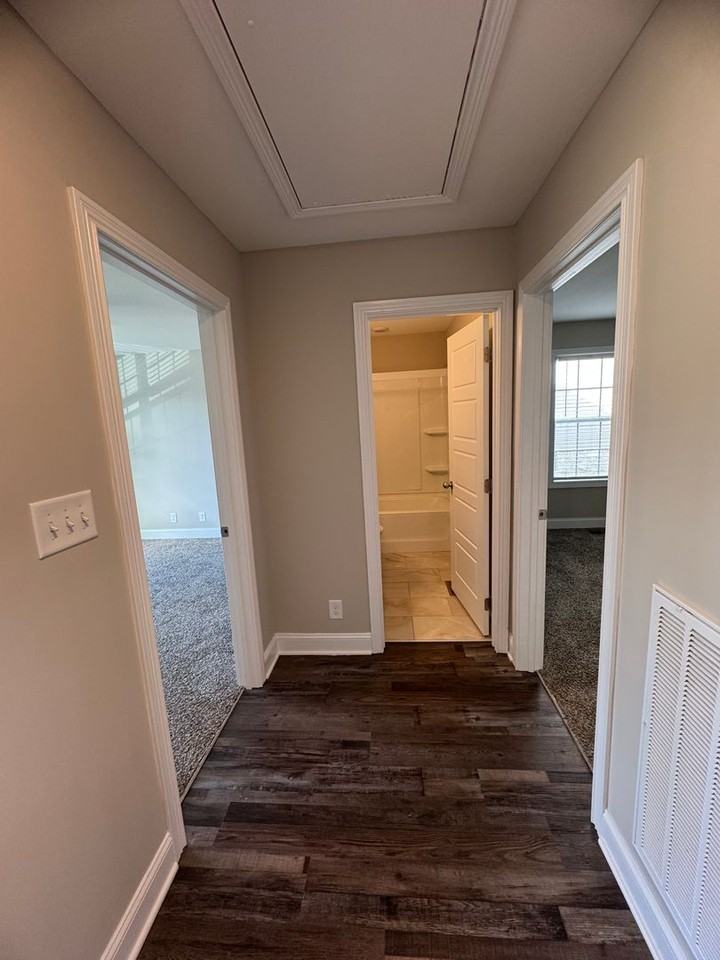 1288 Cardinal Creek Dr - Photo 4 of 22