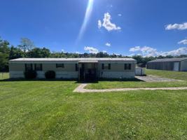 featured image of 7922 Smith Grove Rd