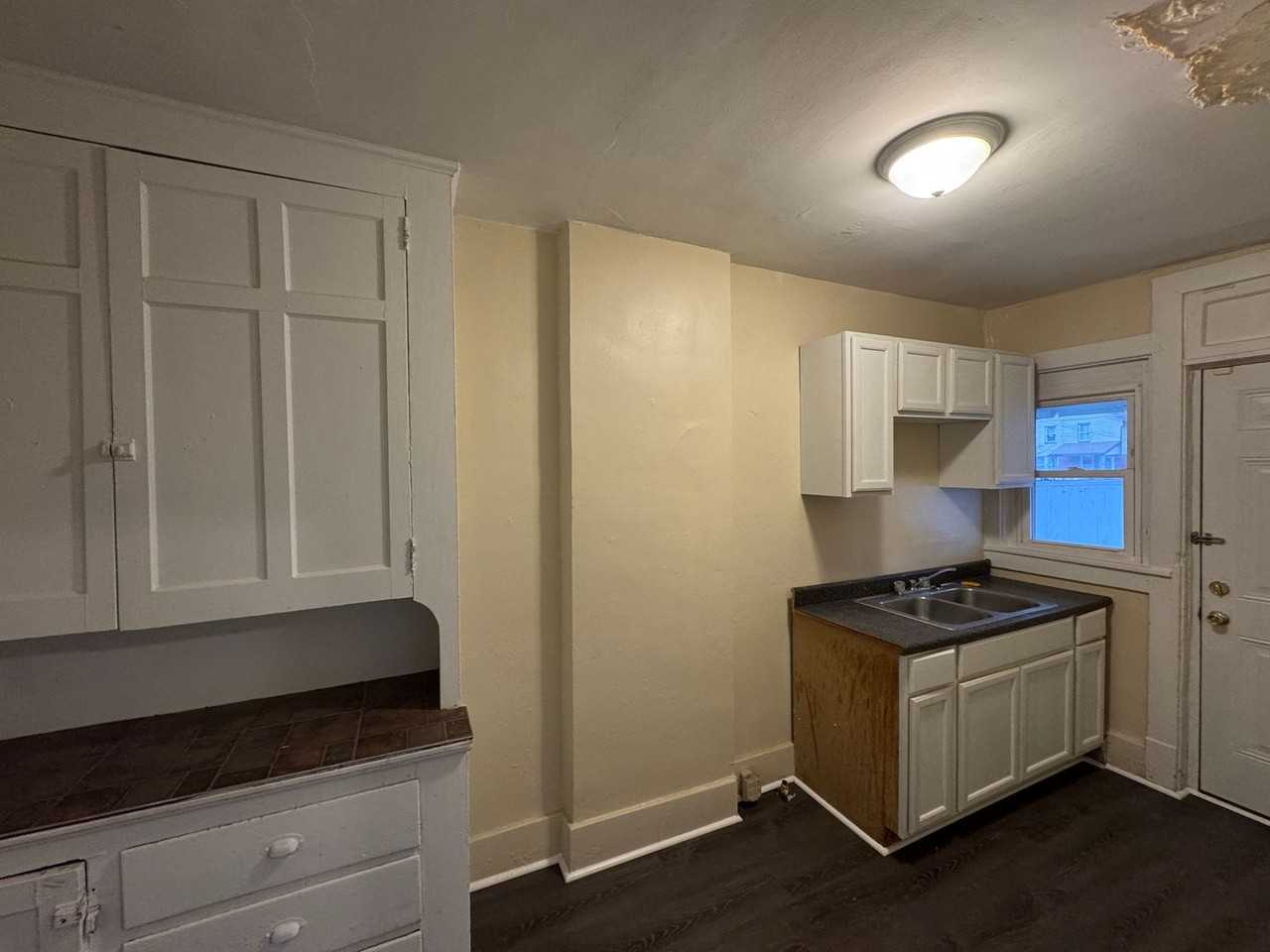 335 4th Ave - Photo 2 of 14