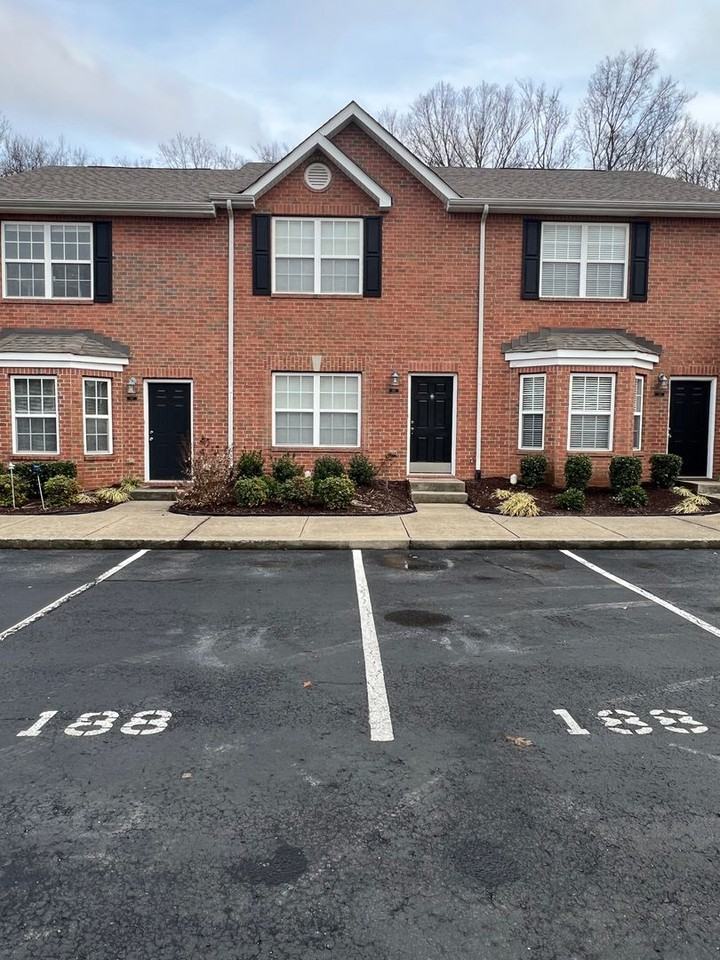 1101 Downs Blvd #188