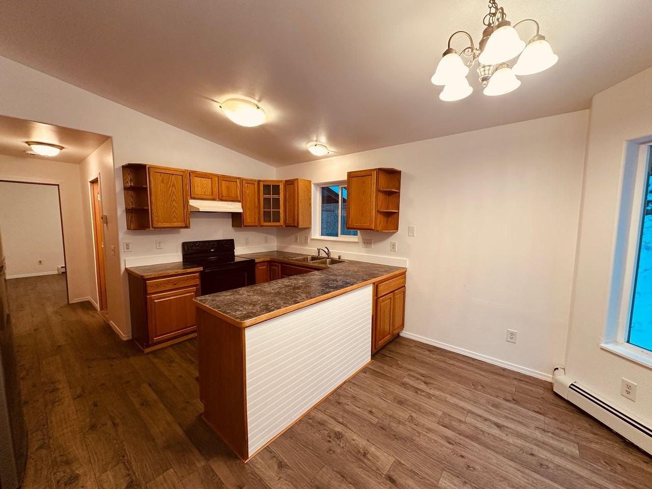 1180 N Rainbow Park Dr - Photo 2 of 13
