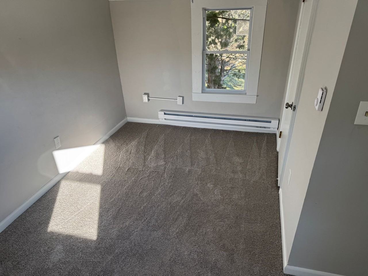 878 Ohio St - Photo 3 of 13