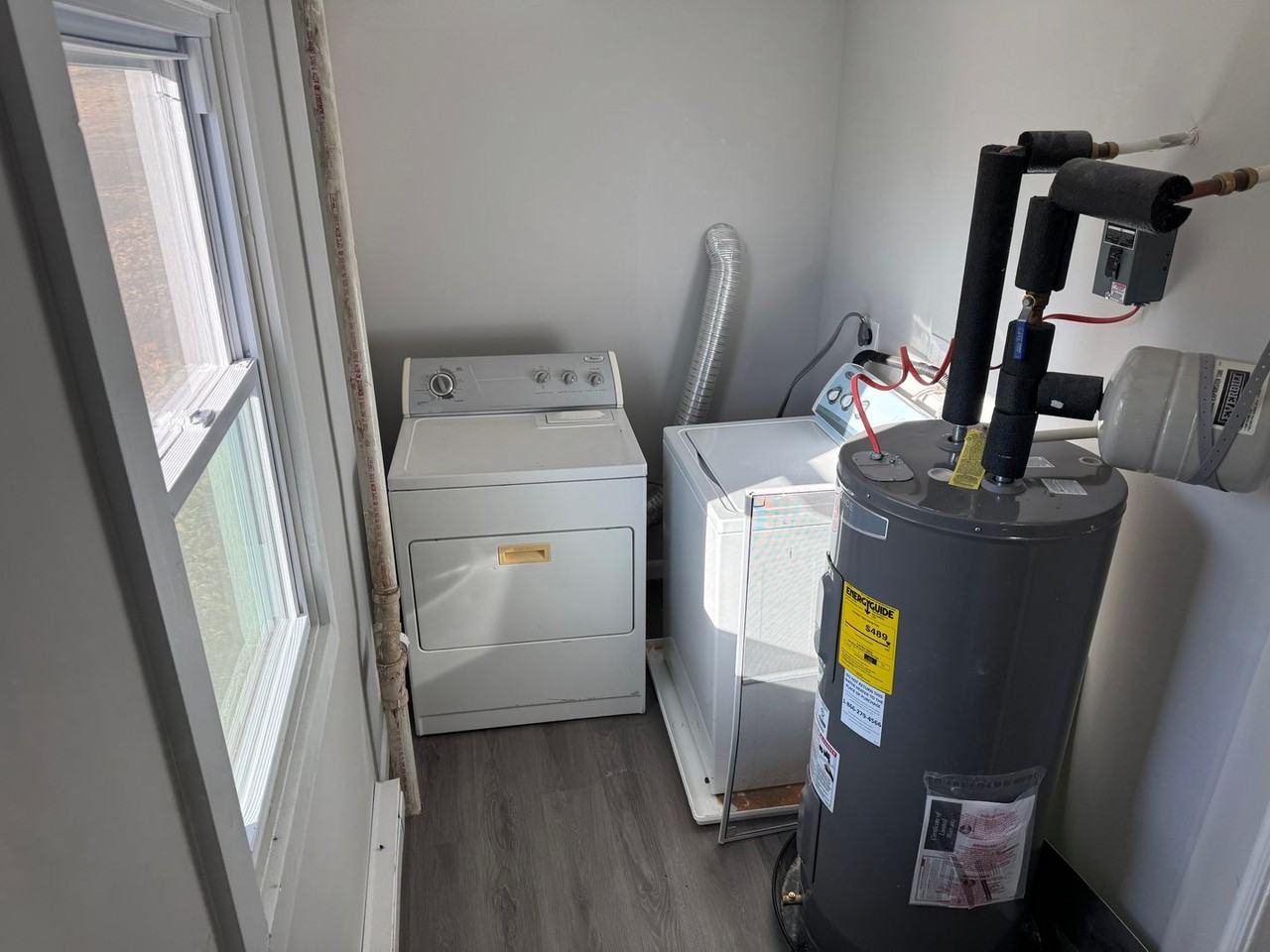 878 Ohio St - Photo 7 of 13