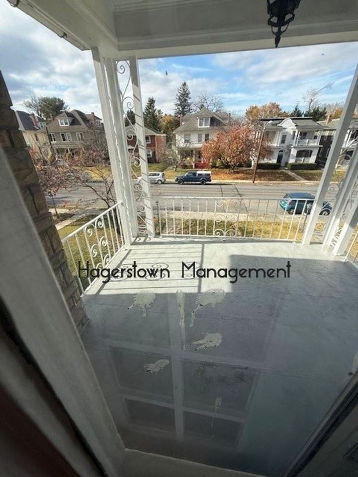 1128 Hamilton Boulevard - Photo 2 of 10