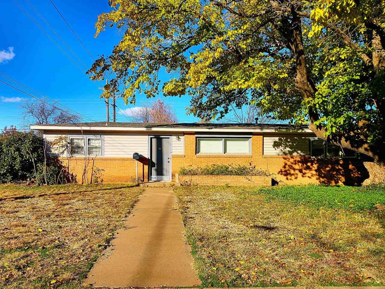 2520 38th St - Photo 2 of 18
