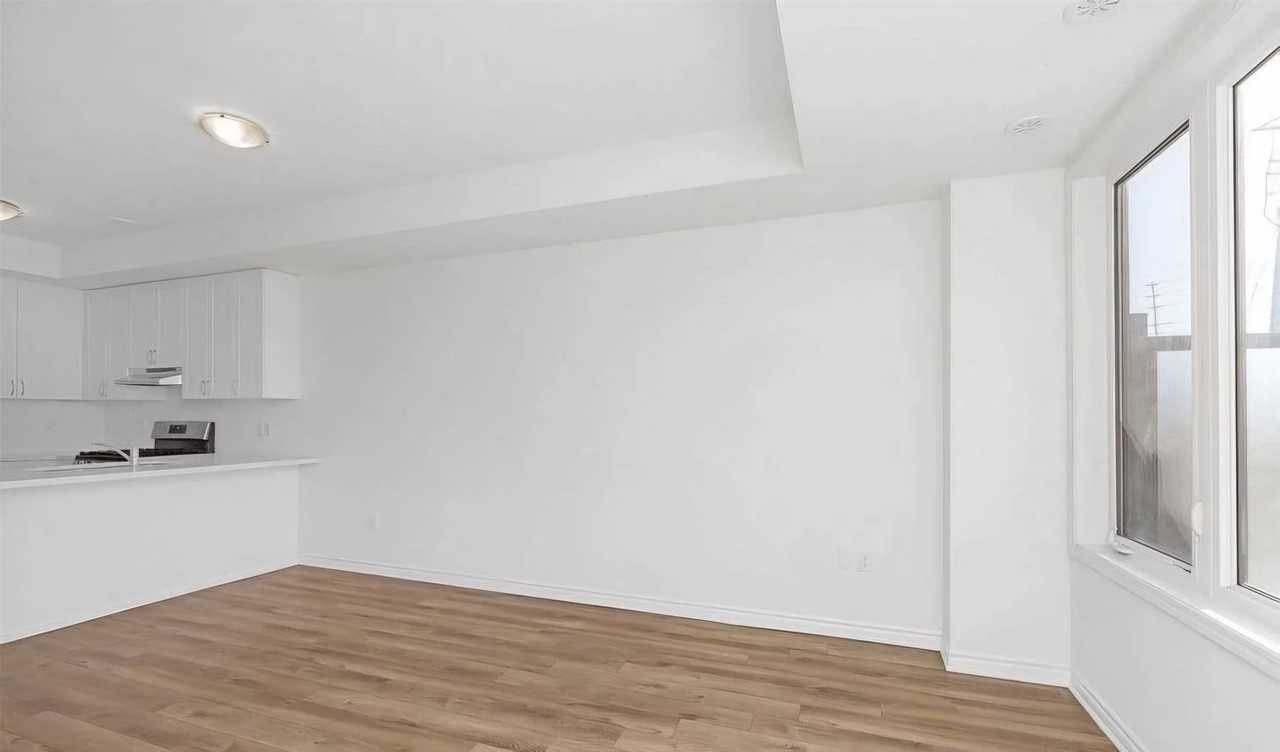 2232 Bromsgrove Road #15 - Photo 5 of 22