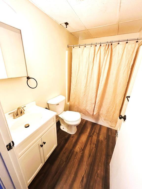 106 Goff St Apt 4 - Photo 3 of 5