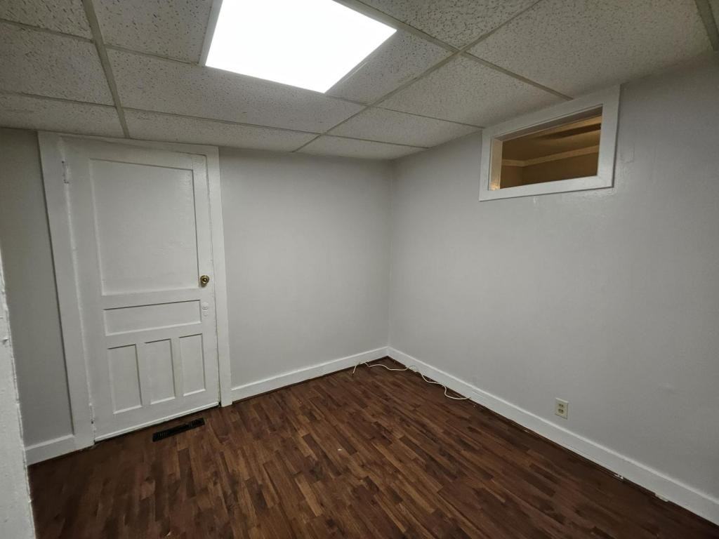 1108 Barrett St - Photo 7 of 10