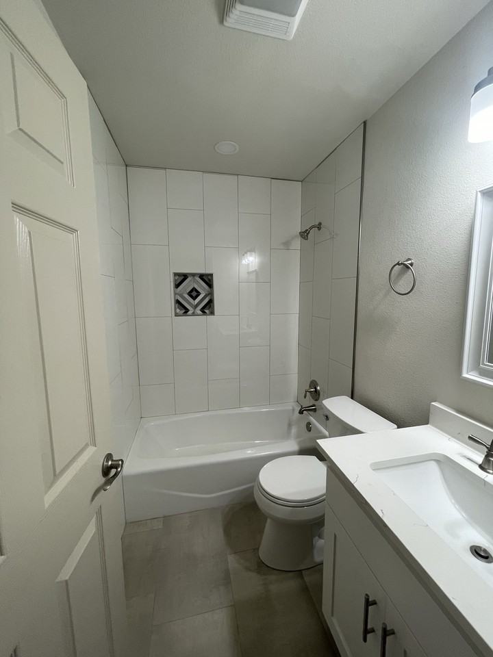 109 Green Meadows Blvd - Photo 6 of 18