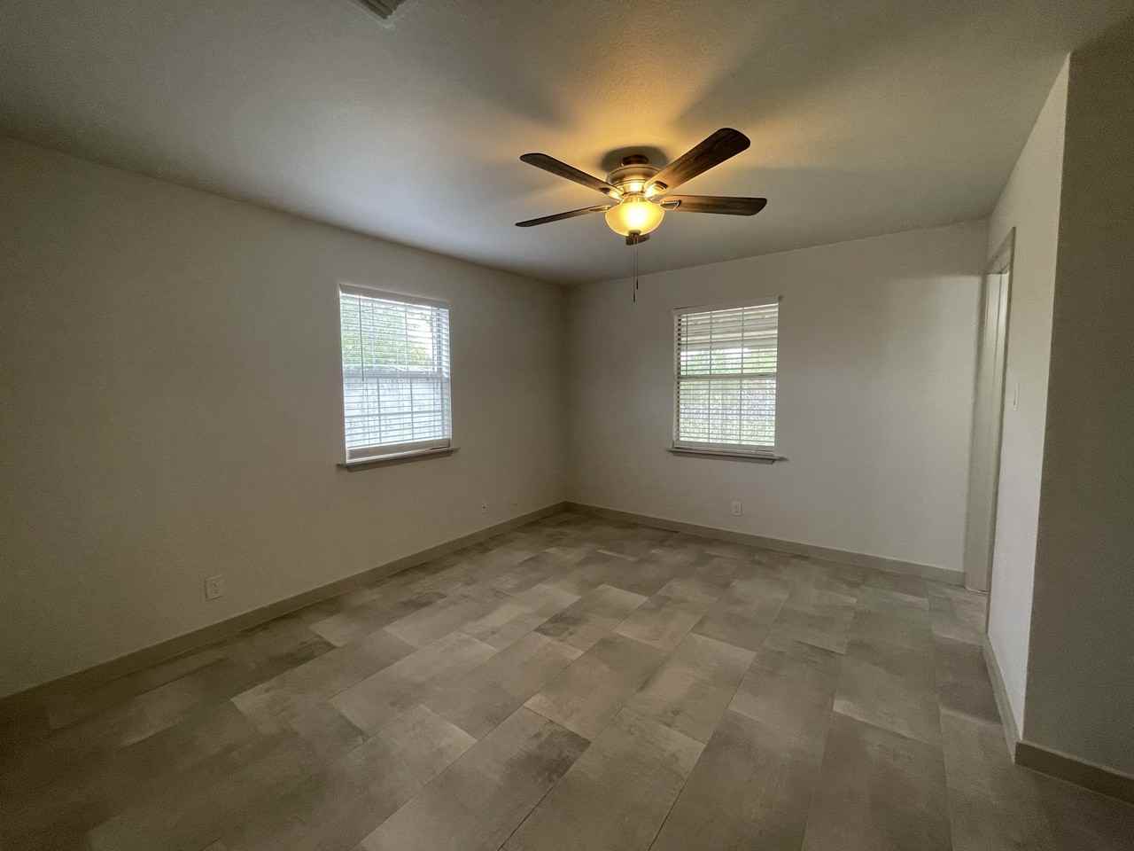 109 Green Meadows Blvd - Photo 2 of 18