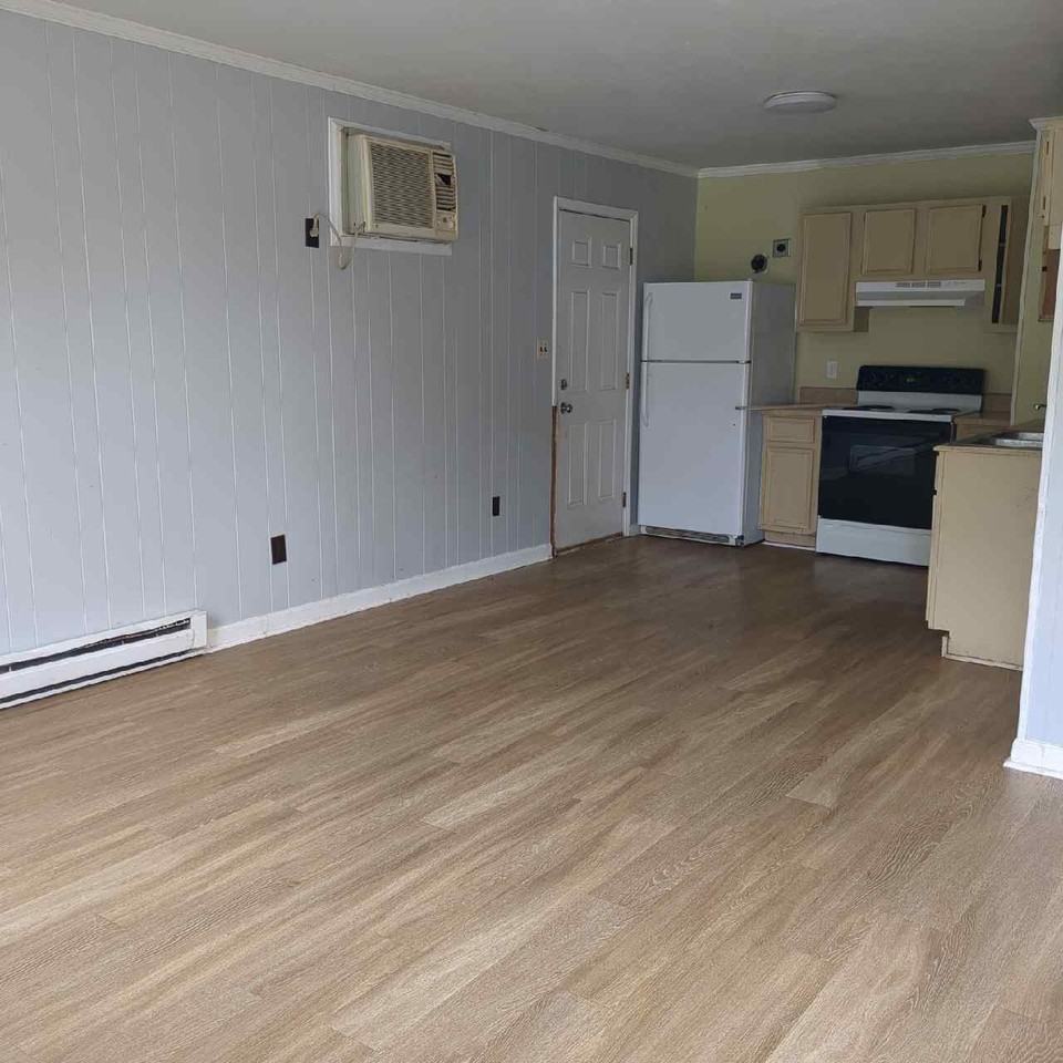 109 Bandywood Ct - Photo 2 of 2