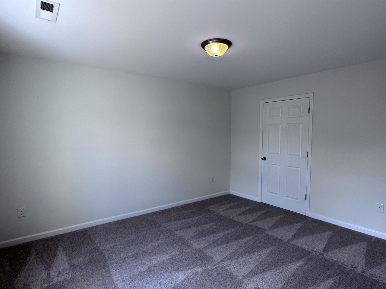 23 Paige Dr #23PAIGE - Photo 2 of 16