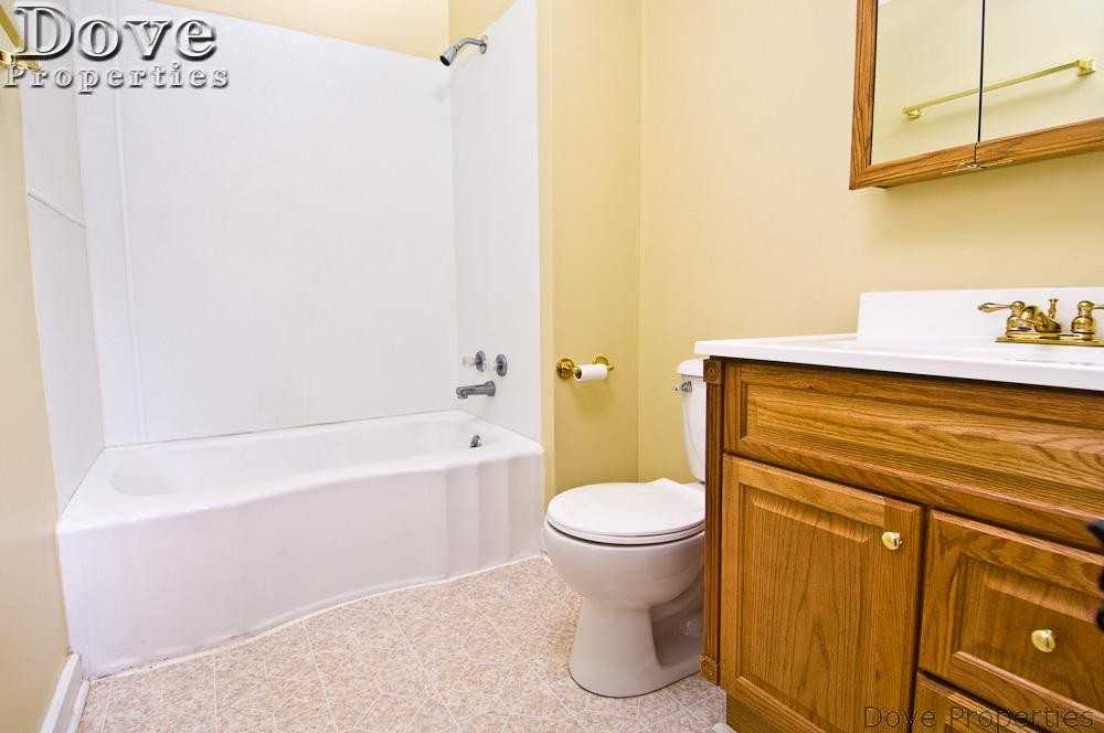 523 7th Ave W - Photo 6 of 14