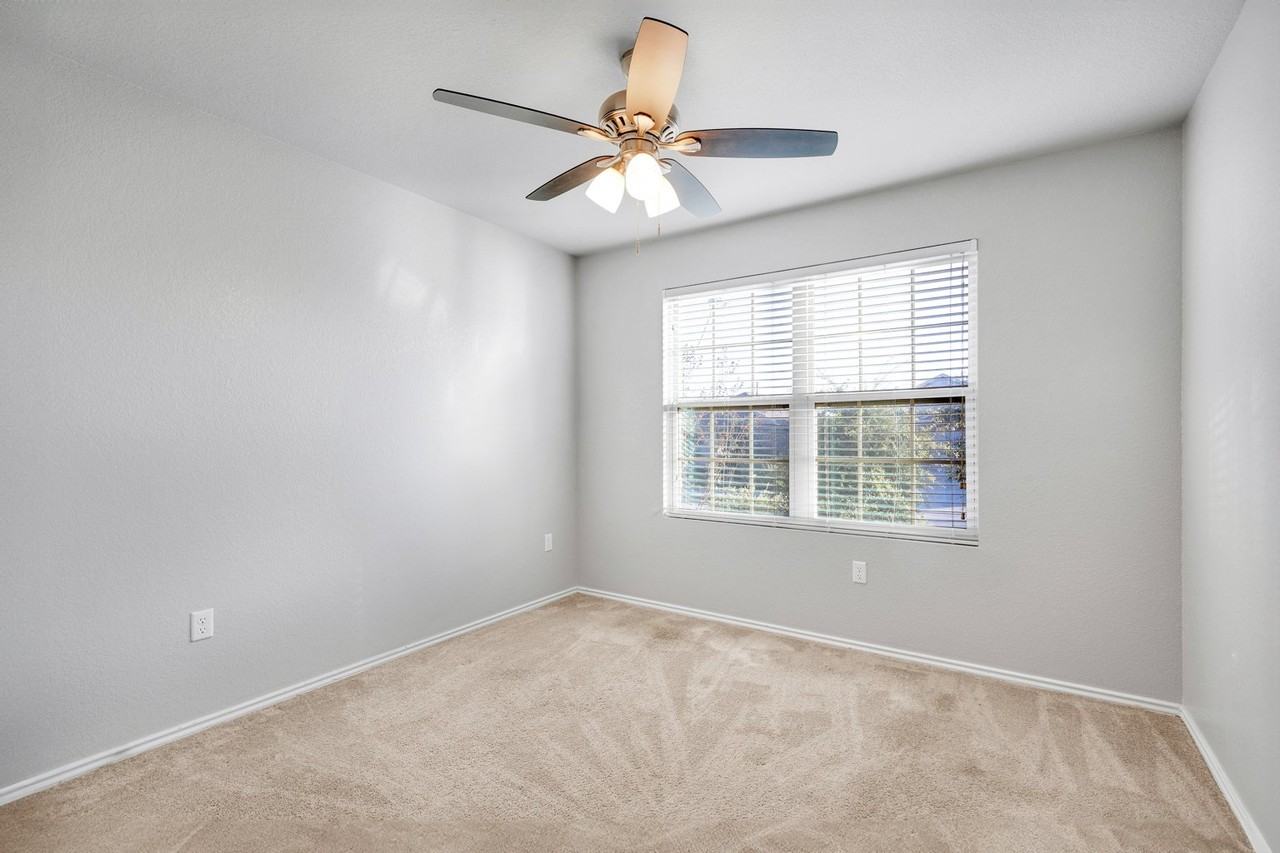 213 Andesite Trl - Photo 7 of 32