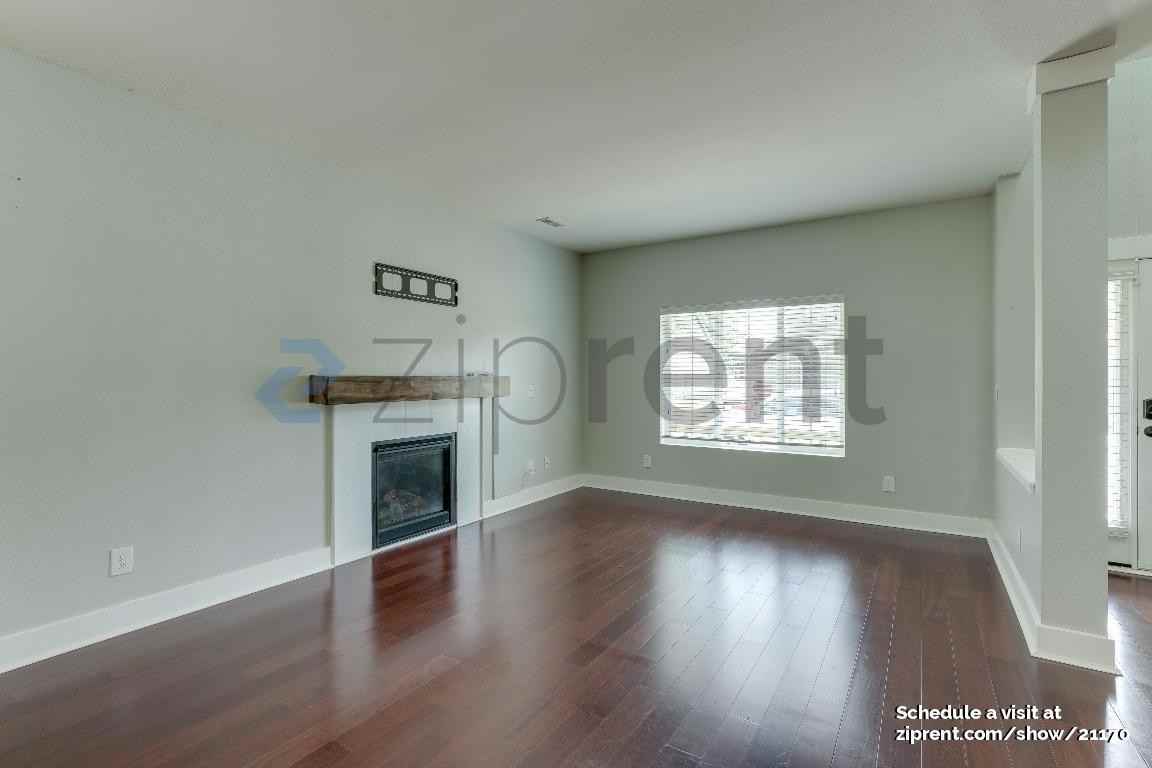 5714 Vermont Ave Se - Photo 7 of 27