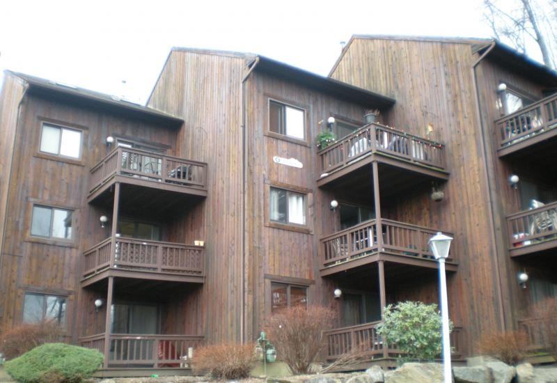 4 Attitash Dr #5 - Photo 2 of 15