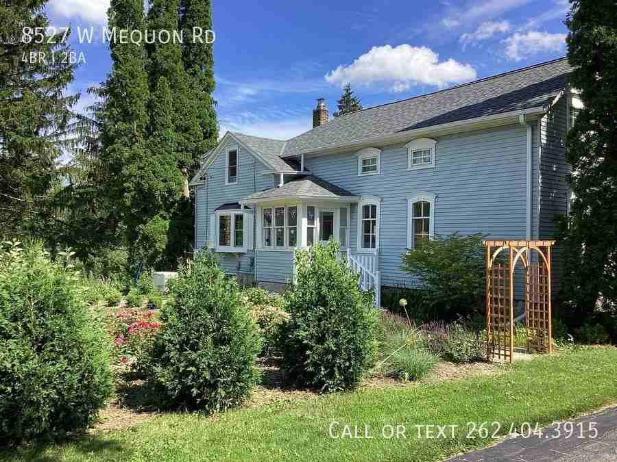 8527 W Mequon Rd - Photo 2 of 50