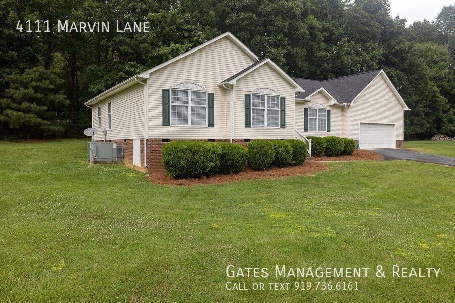 4111 Marvin Ln - Photo 2 of 33