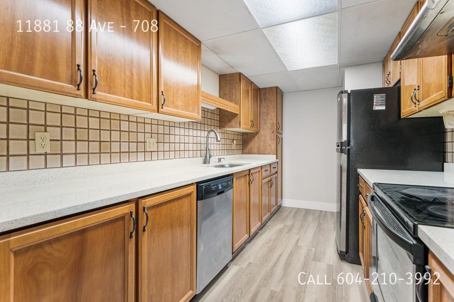 11881 88 Ave #708 - Photo 3 of 28