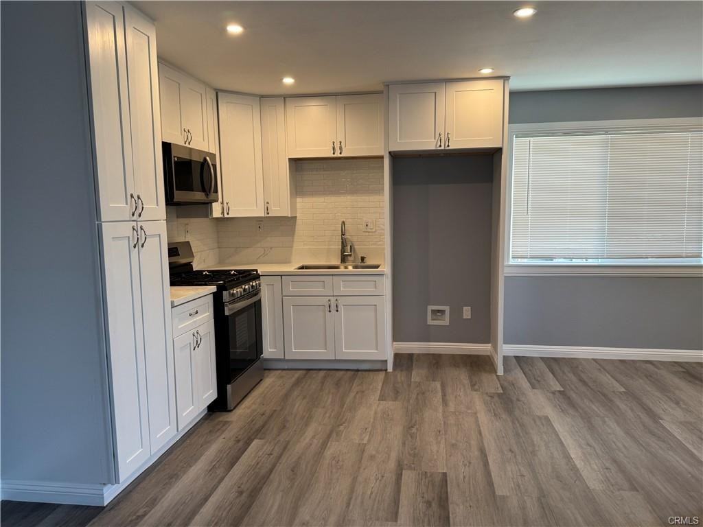 1411 N Garnsey St #1-2 - Photo 2 of 16