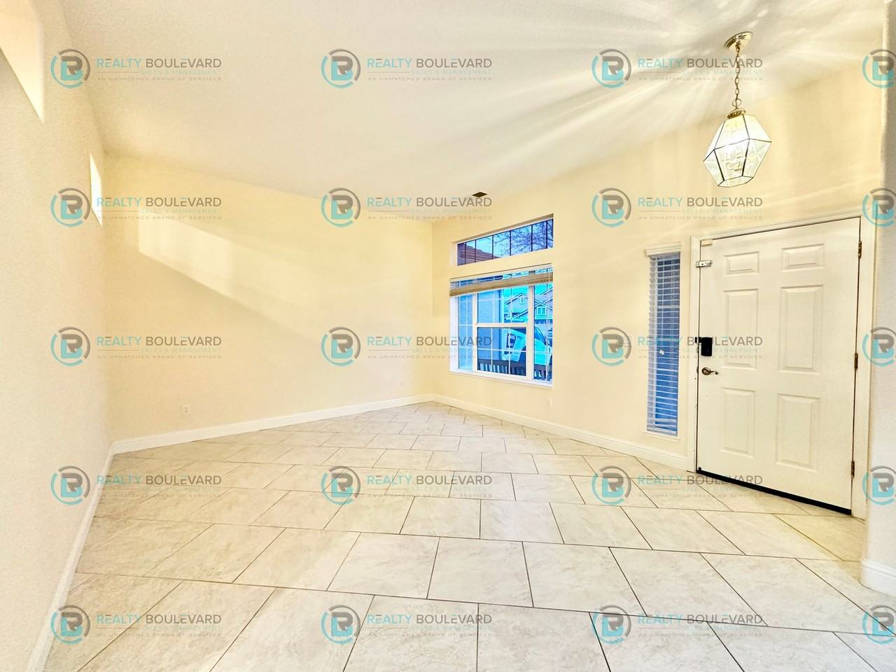 1775 Oxcart Ct - Photo 3 of 46