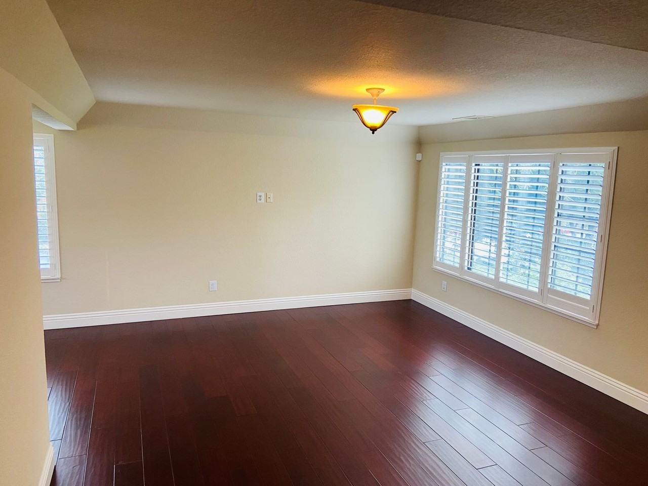 2335 Heritage Hills Dr - Photo 3 of 27