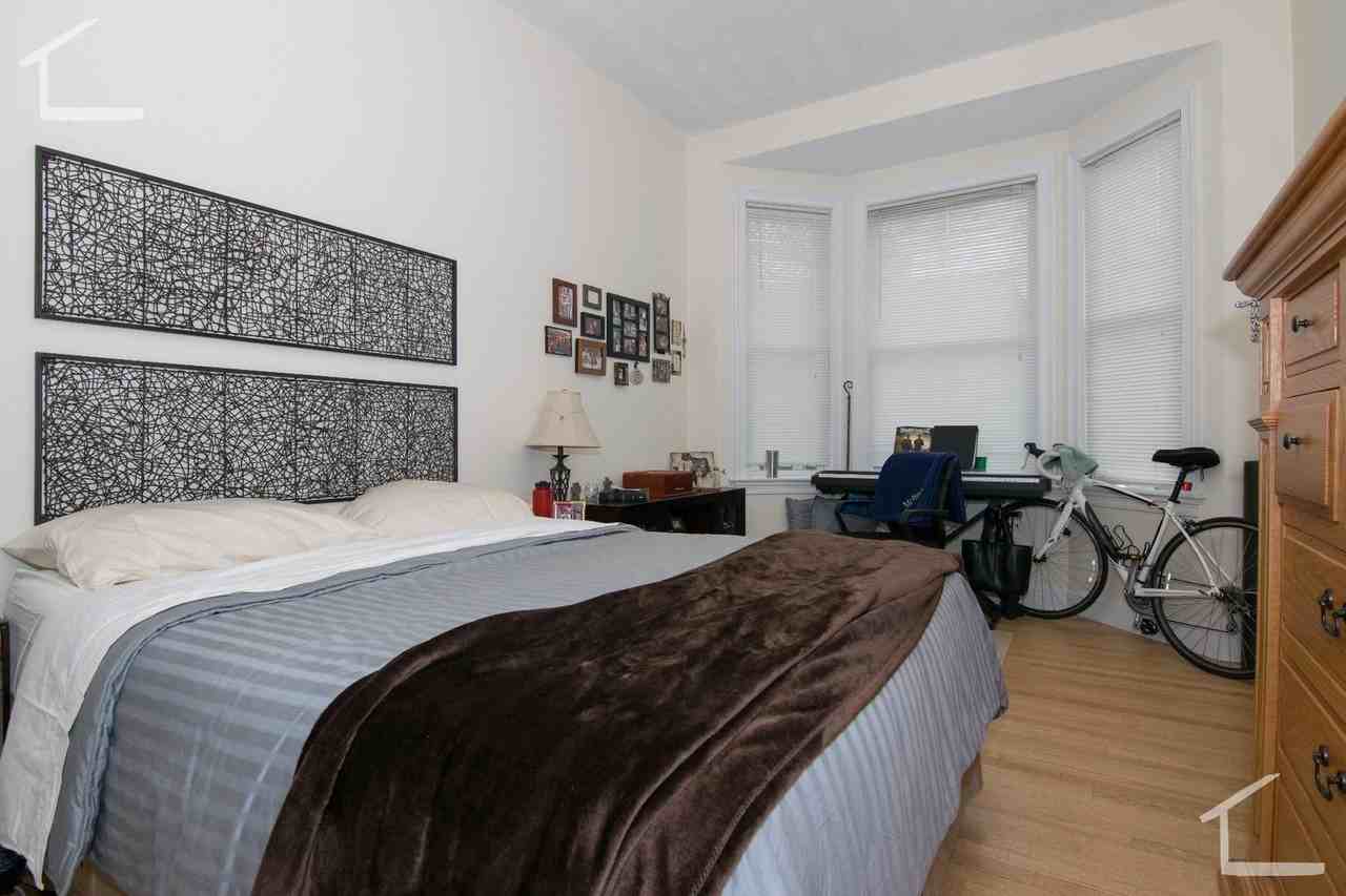 4 Gardner Ter - Photo 2 of 9