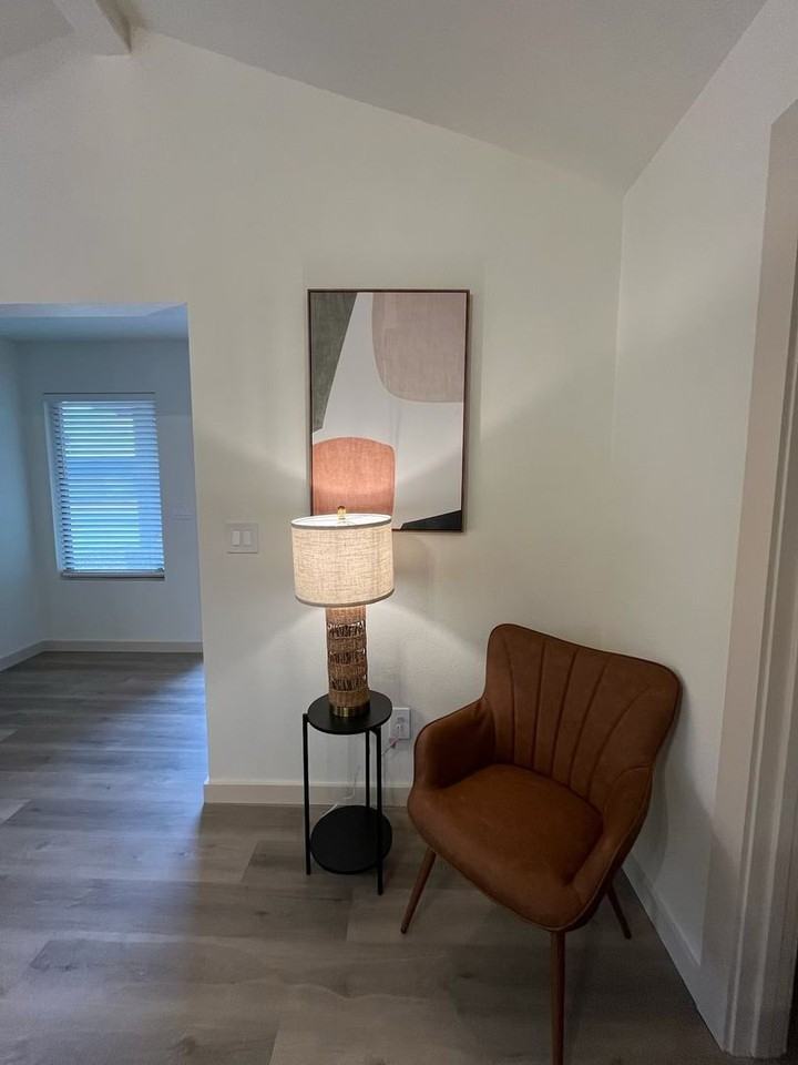 7701 Date Ave - Photo 6 of 22