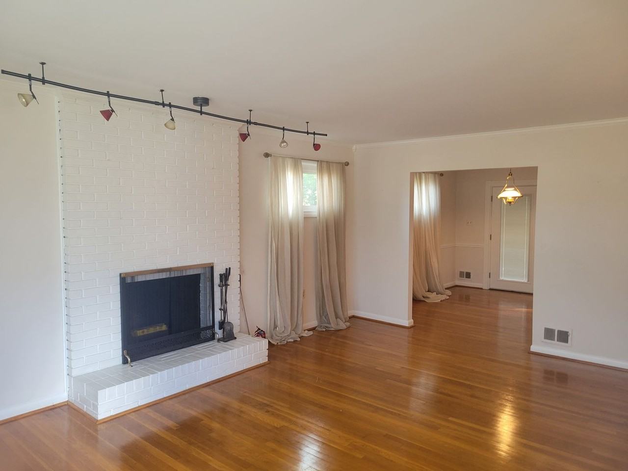 9009 Saint Andrews Pl - Photo 2 of 25