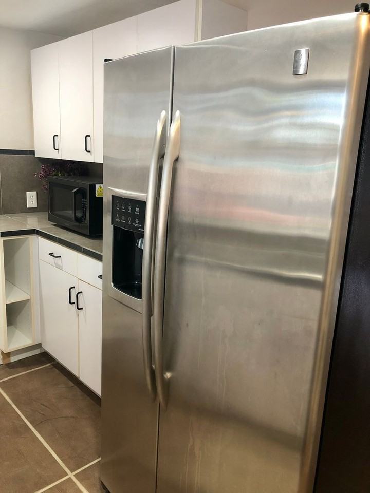 4677 Winona Ave - Photo 5 of 8