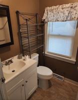 featured image of Burr Ave #1