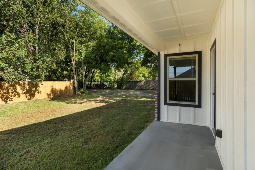 806 S Main St #NA - Photo 2 of 16