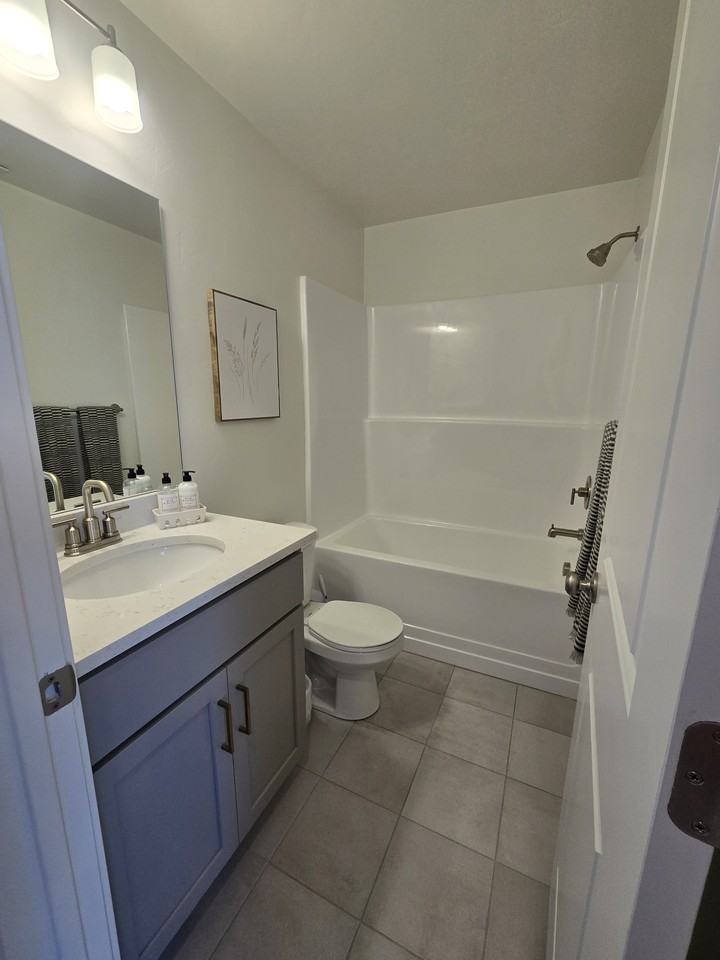 391 S Meadow Garden Rd - Photo 4 of 12