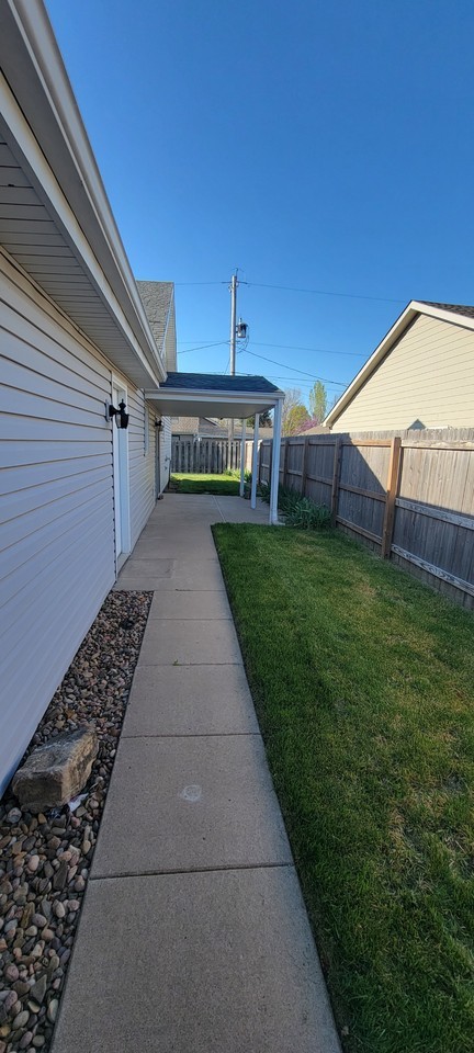 1502 Martin Ave #NA - Photo 4 of 16