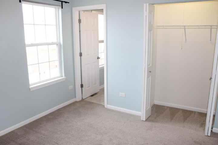 2949 Madison Dr - Photo 3 of 10