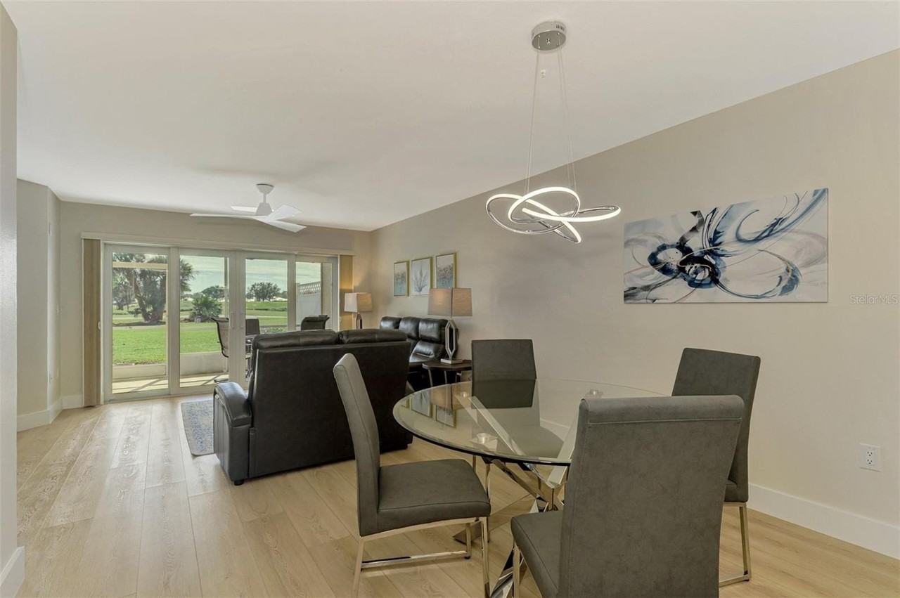 917 Wexford Blvd #917 - Photo 6 of 50