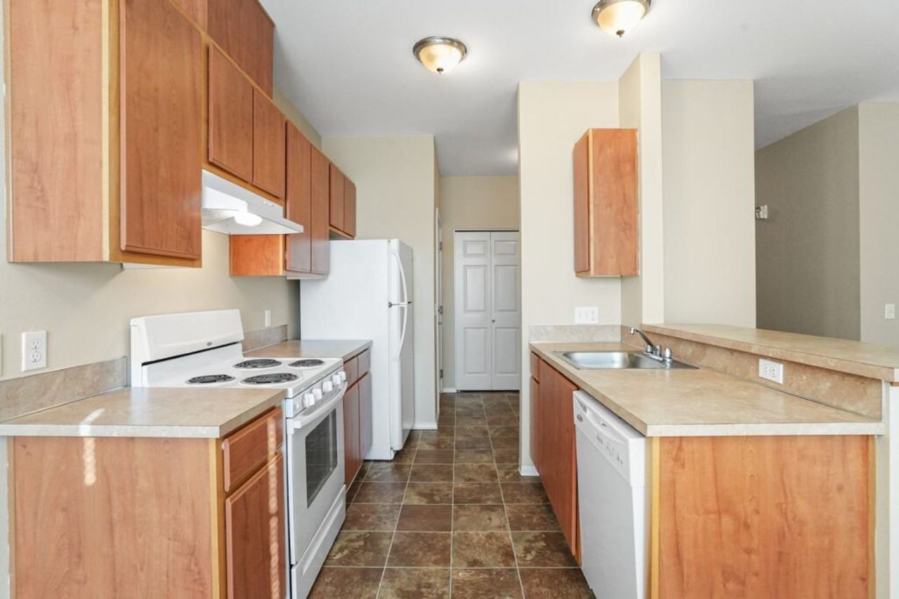 Baxter Ridge Apartments - Photo 7 of 30