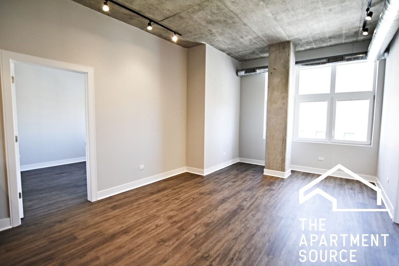 3833 N Broadway St #310 - Photo 5 of 16