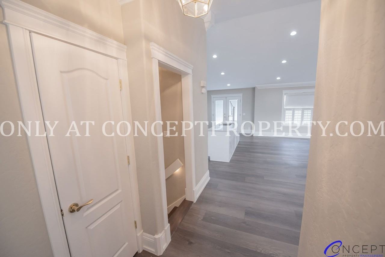 4708 W Canary Bird Cv - Photo 7 of 50