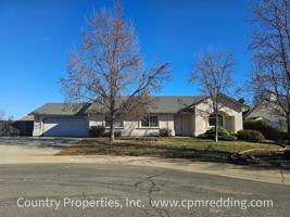 featured image of 3875 Meadow Oak Way