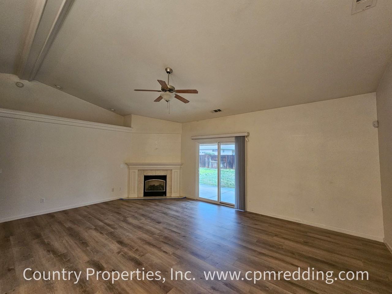 3875 Meadow Oak Way - Photo 6 of 21