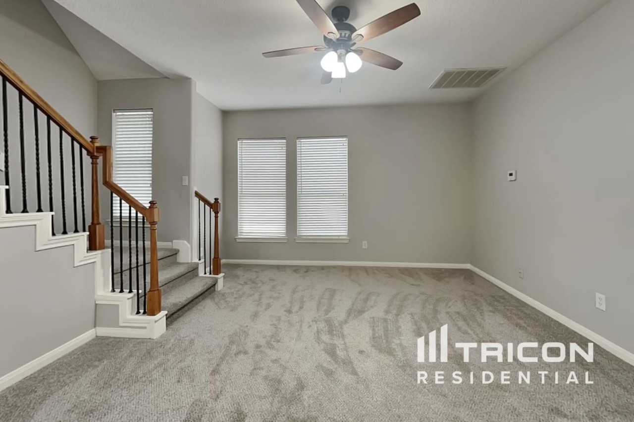 13147 S Bellaire Estates Drive Houston TX - Photo 2 of 12