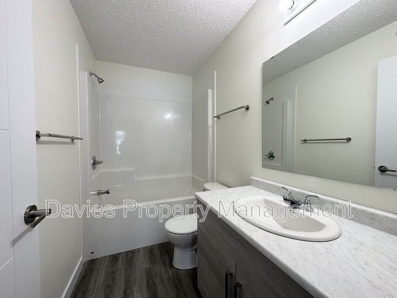 11903 93 St Nw #BS - Photo 7 of 10