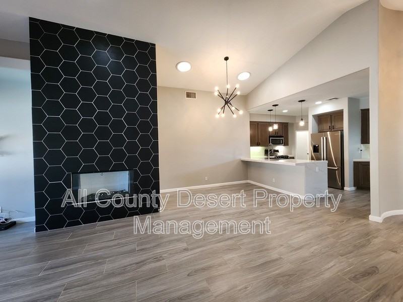 80216 Jasper Park Ave - Photo 4 of 23