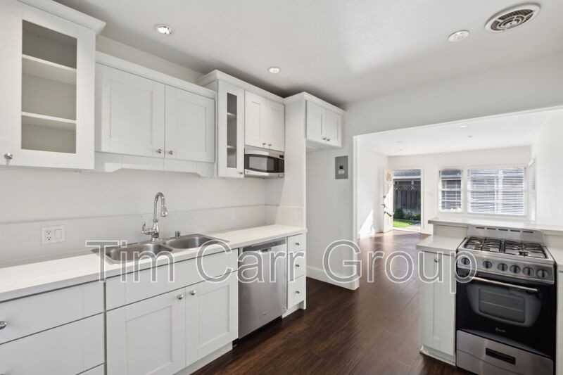 2002 Clay St - Photo 7 of 20