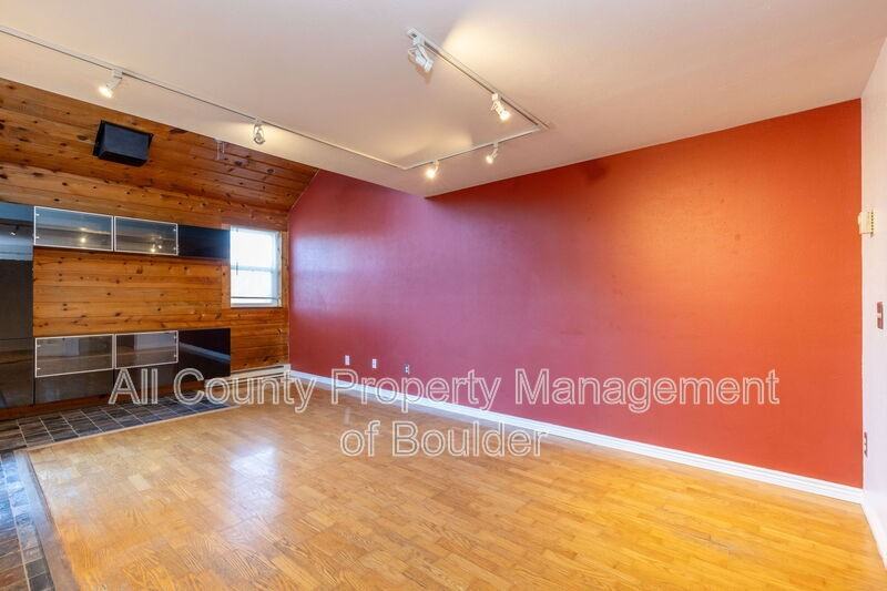 3162 Redstone Ln #C7 - Photo 3 of 16