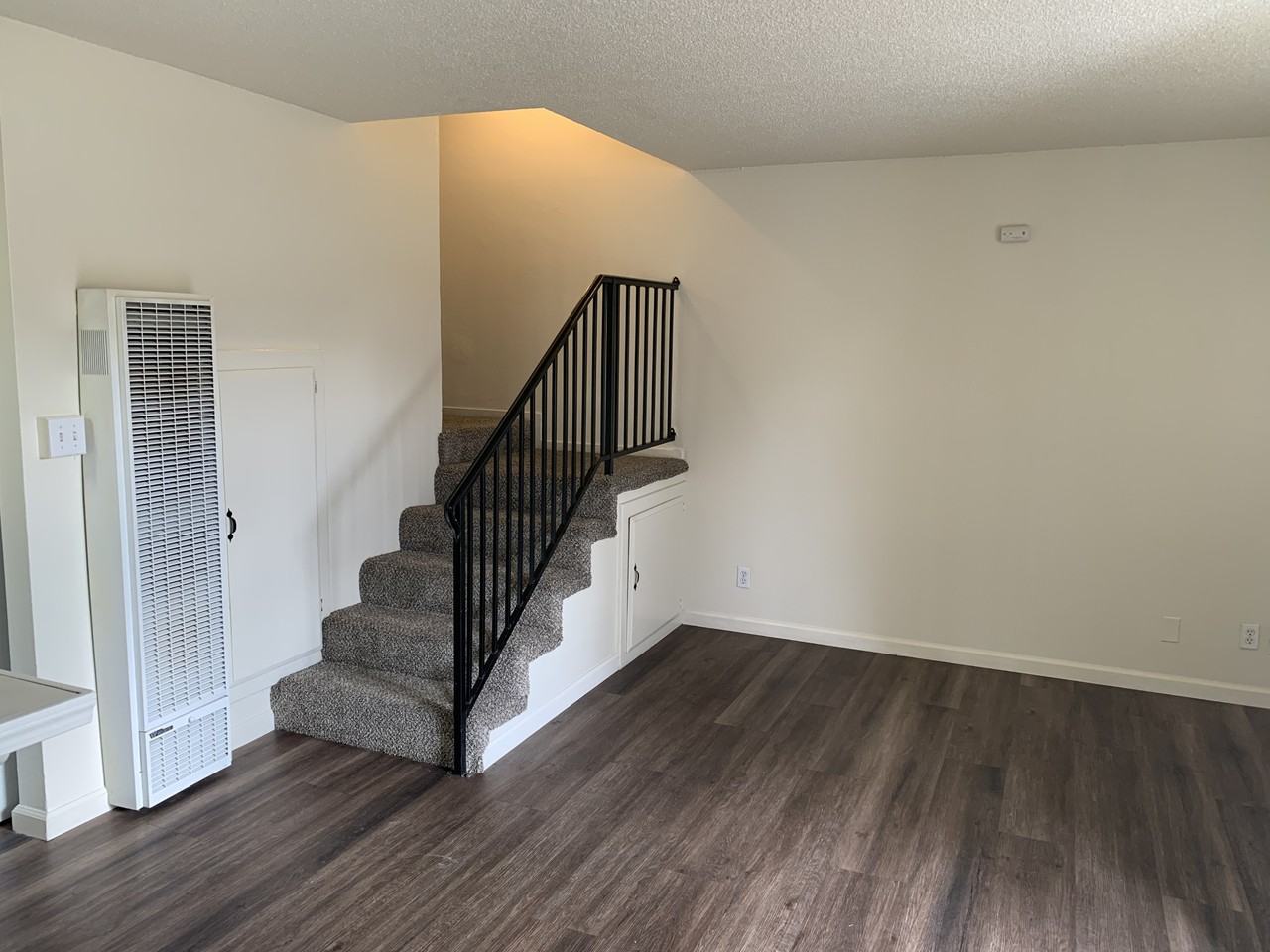 145 E 12Th St - Photo 7 of 18