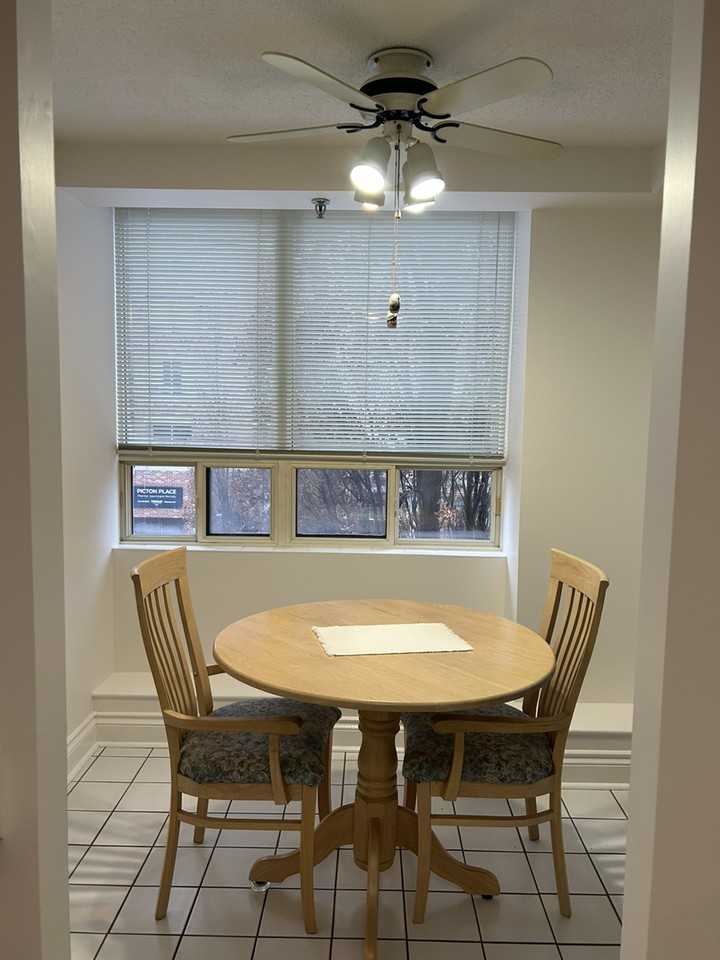 7 Picton St - Photo 7 of 20