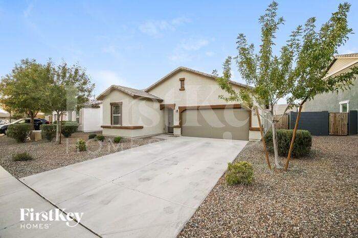 20129 W Monroe St - Photo 2 of 16